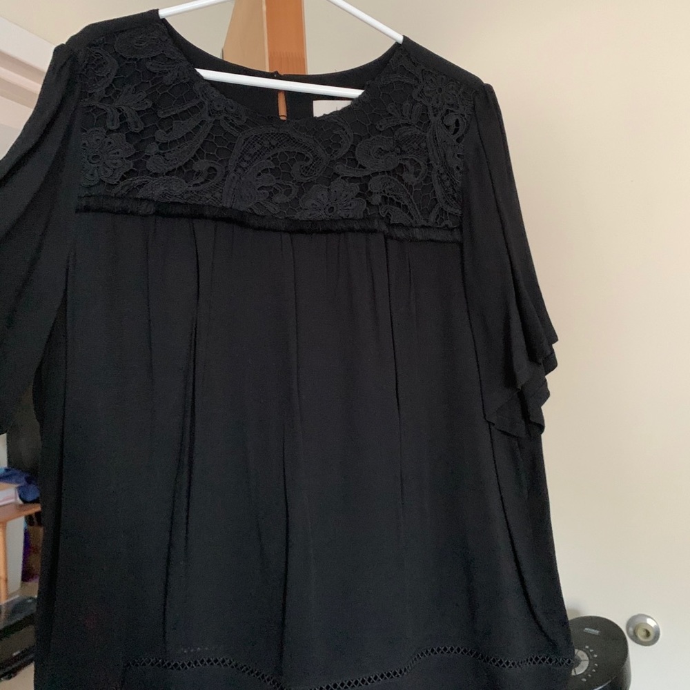 Loft XXL black Lace flowy top